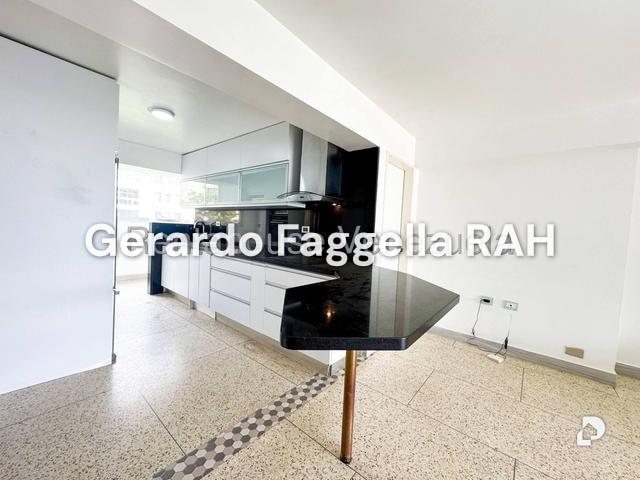 Apartment in Colinas de Bello Monte, Caracas – 5