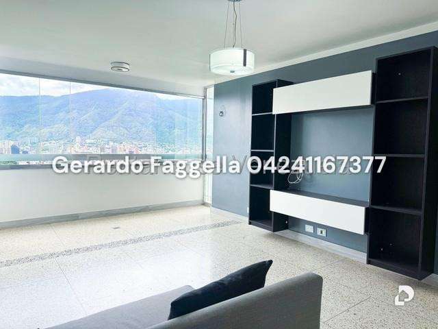 Apartment in Colinas de Bello Monte, Caracas – 4