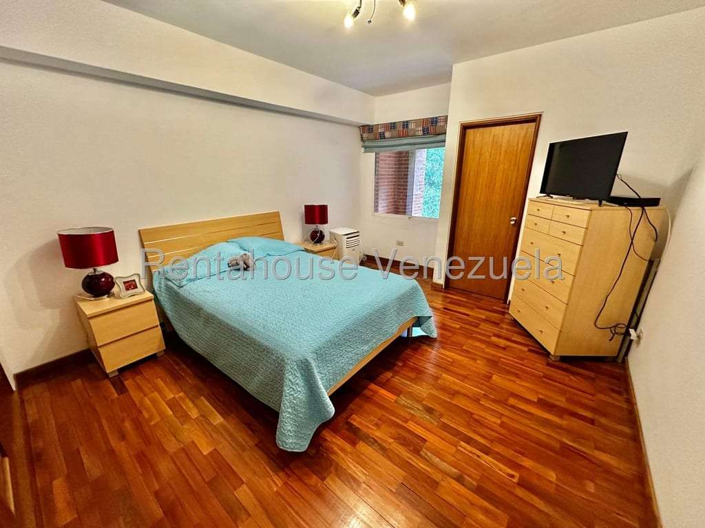 Apartamento en La Lagunita Country Club, Caracas