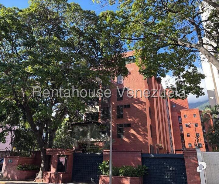 Apartamento en La Castellana, Caracas – 1