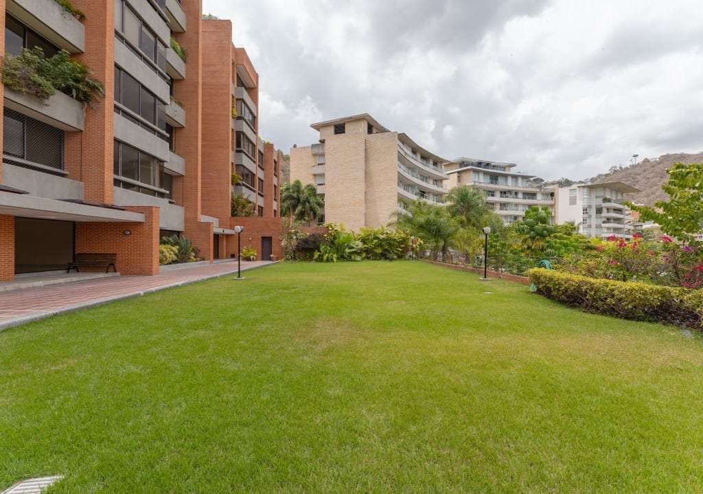 Apartamento en Lomas de La Alameda, Caracas - 1