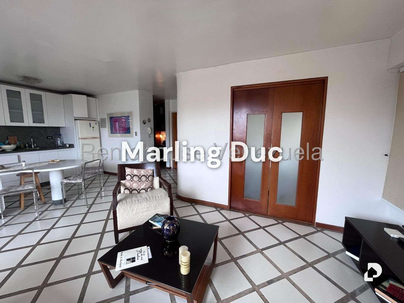 Apartamento en Los Palos Grandes, Caracas – 12