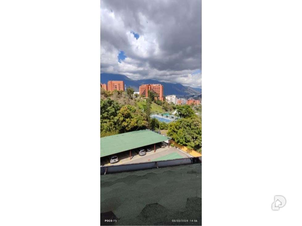 Apartamento en Colinas de Valle Arriba, Caracas – 12