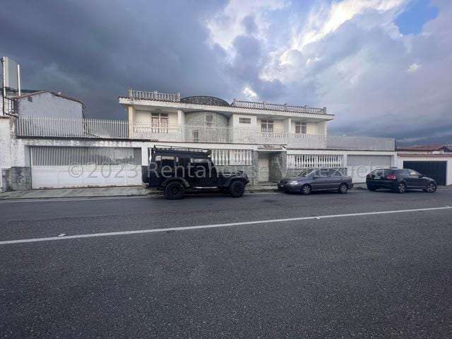 Casa en Cumbres de Curumo, Caracas - 1