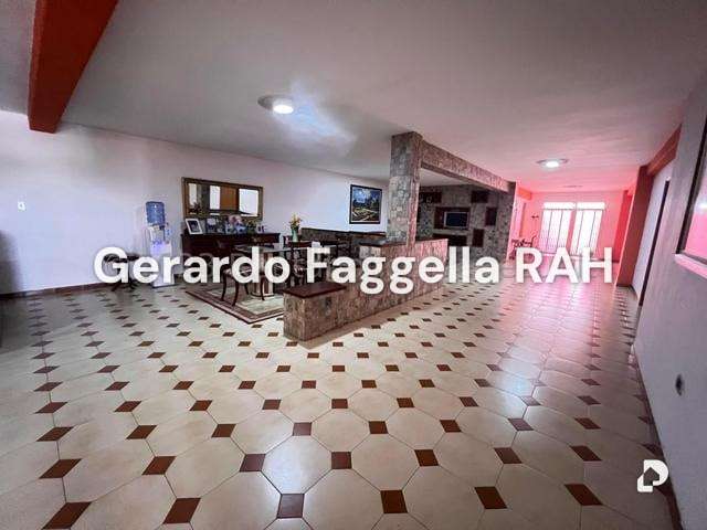 Casa en Cumbres de Curumo, Caracas – 17