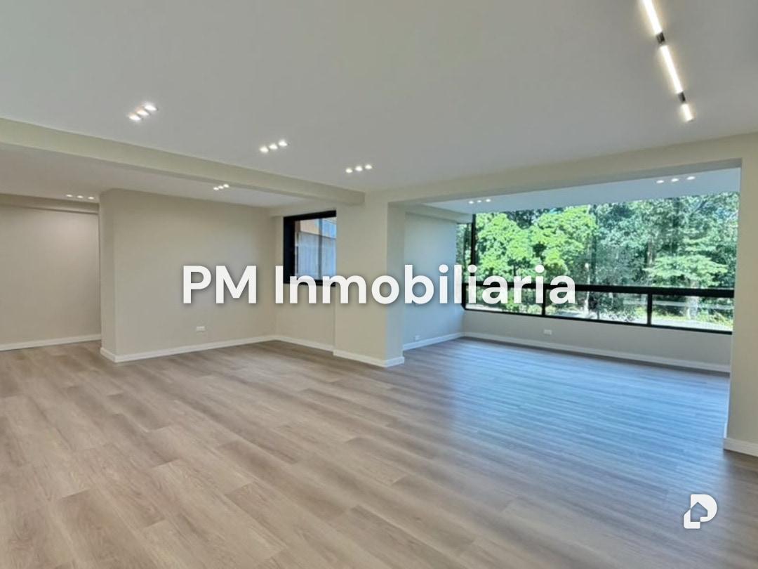 Apartamento en Cerro Verde, Caracas – 2