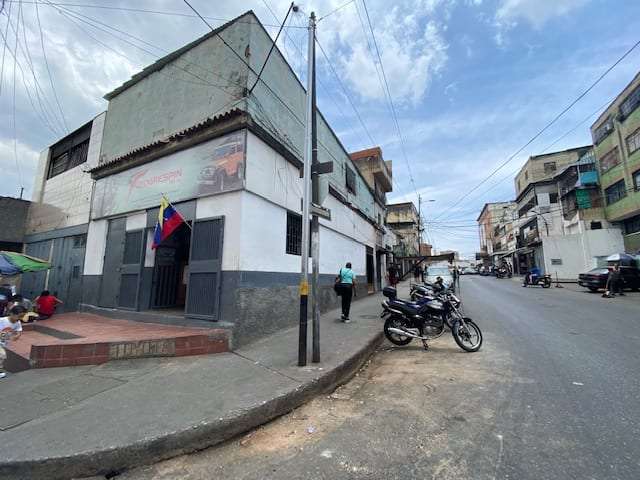 Local comercial en Catia, Caracas - 1