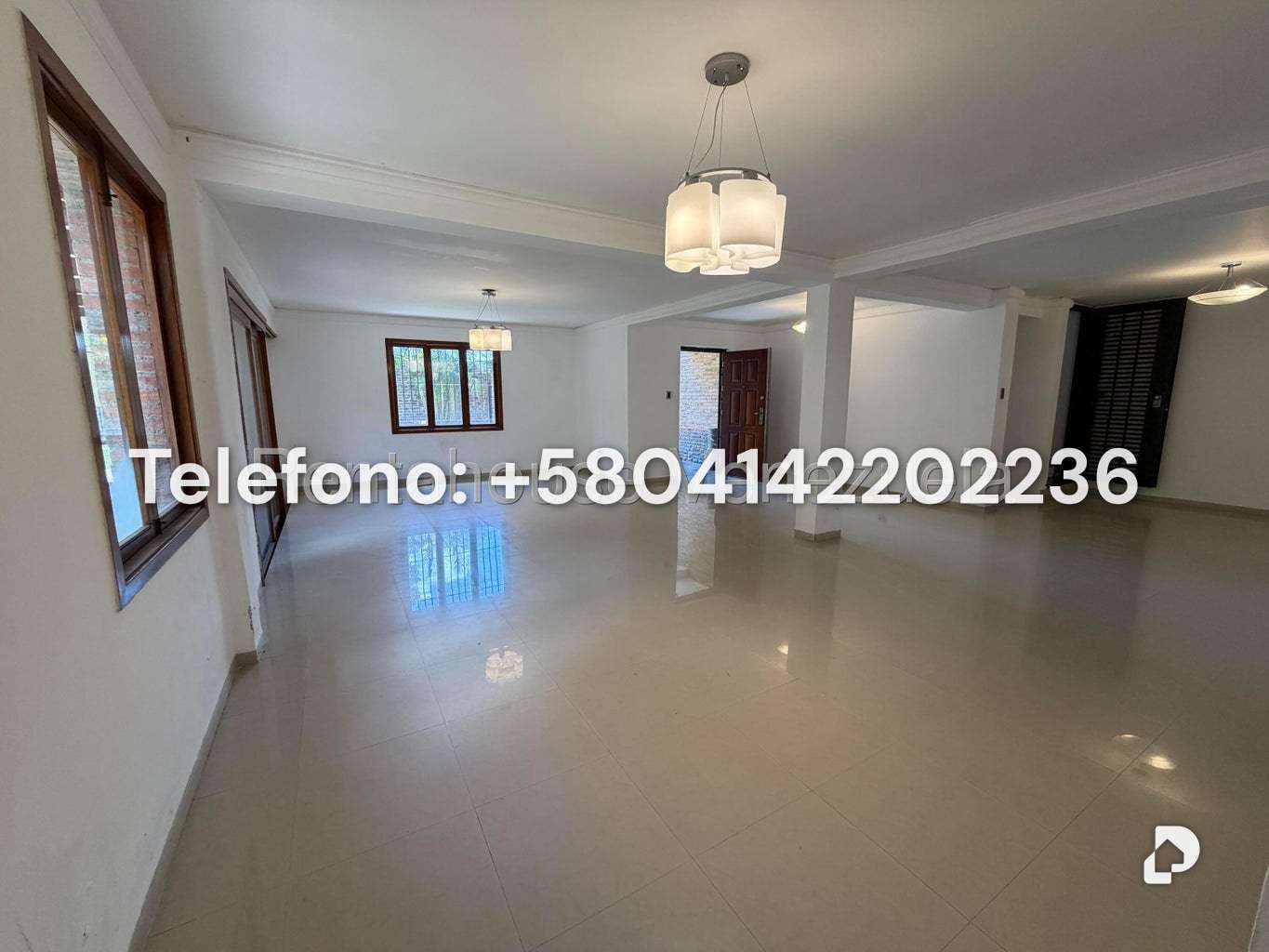 Casa en La Lagunita Country Club, Caracas – 12