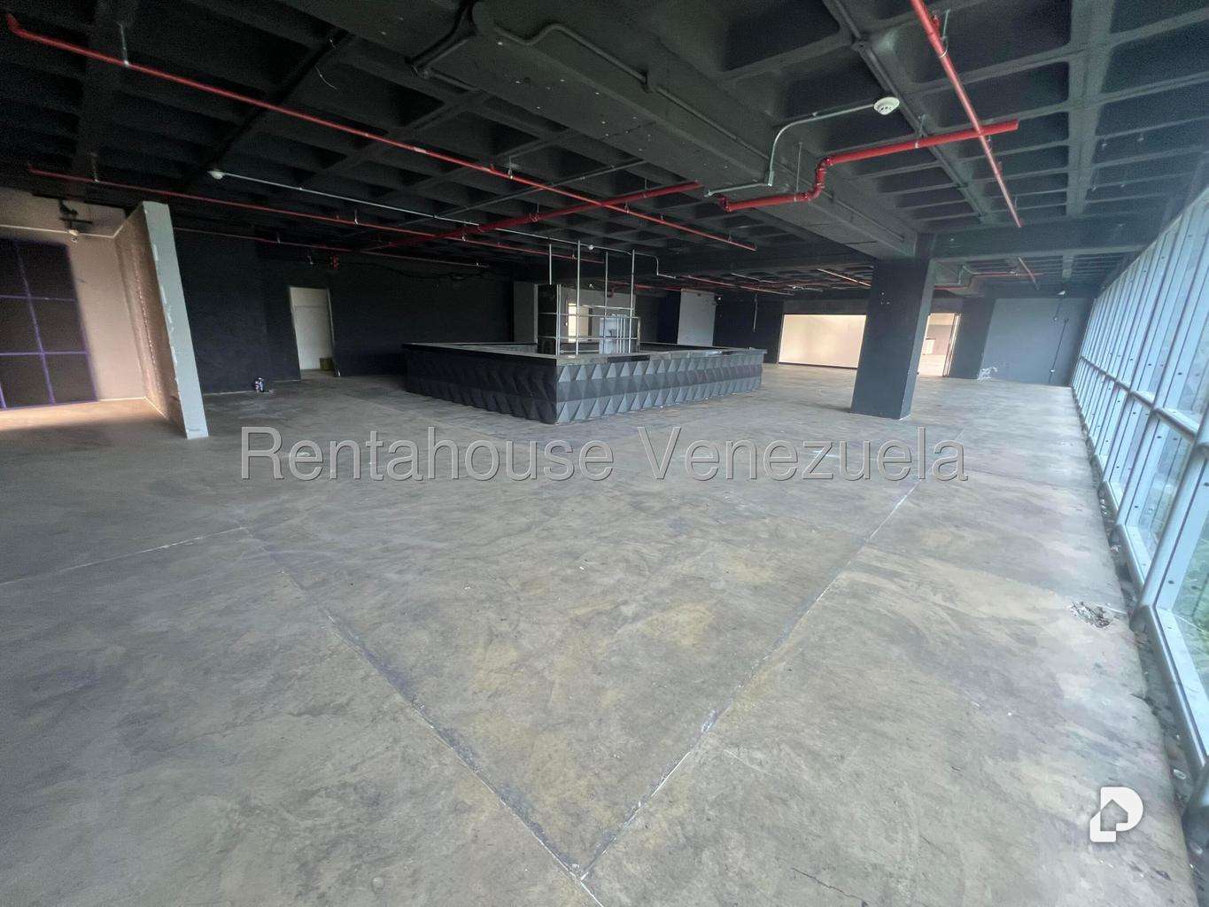 Local comercial en Cerro Verde, Caracas – 12