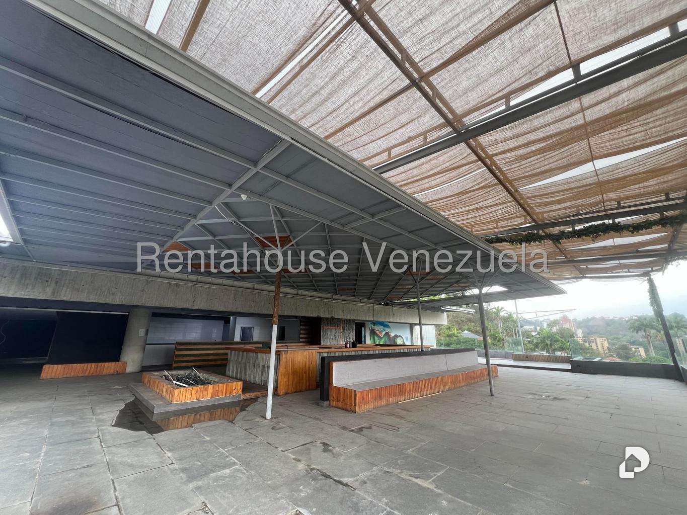 Local comercial en Cerro Verde, Caracas – 18
