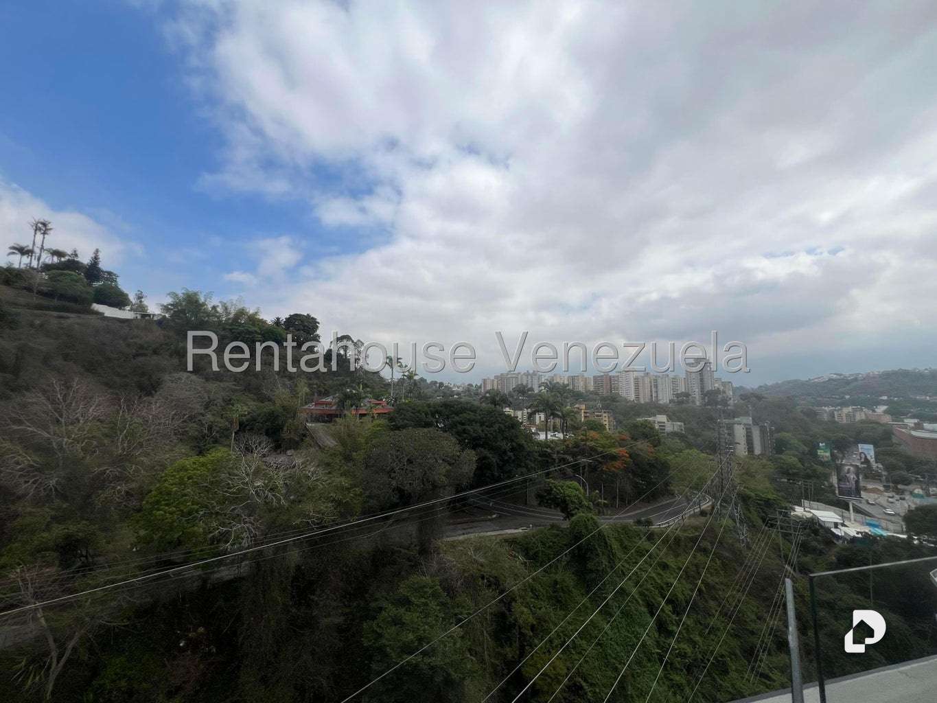 Local comercial en Cerro Verde, Caracas – 8