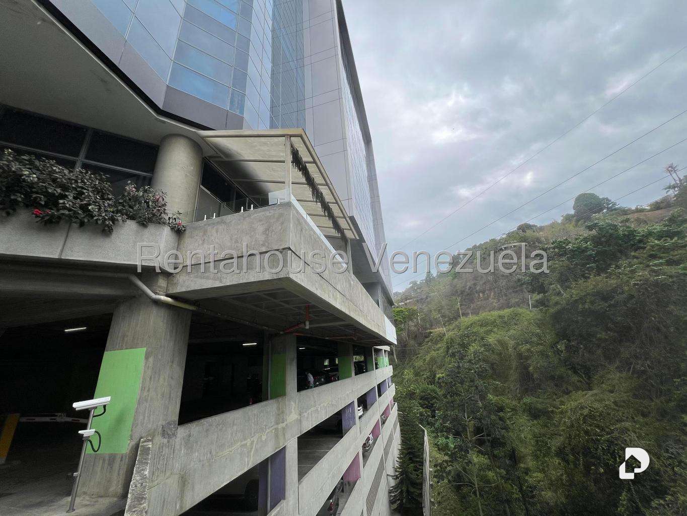 Local comercial en Cerro Verde, Caracas – 31