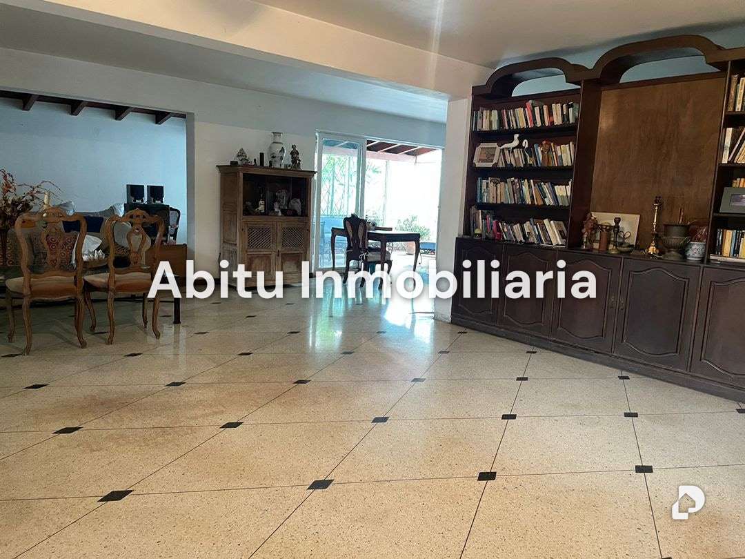 Casa en Santa Cecilia, Caracas – 5