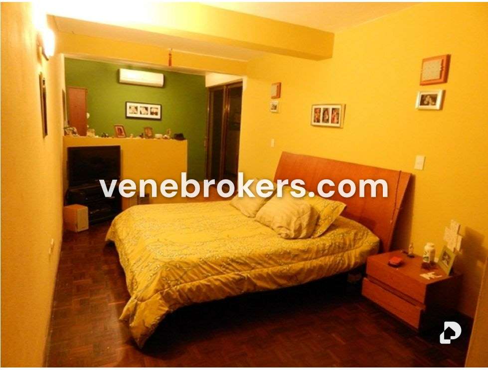 Casa en La Tahona, Caracas – 14