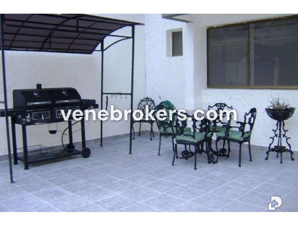 Casa en La Tahona, Caracas – 11