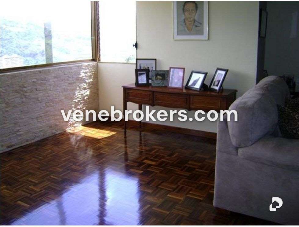 Casa en La Tahona, Caracas – 3