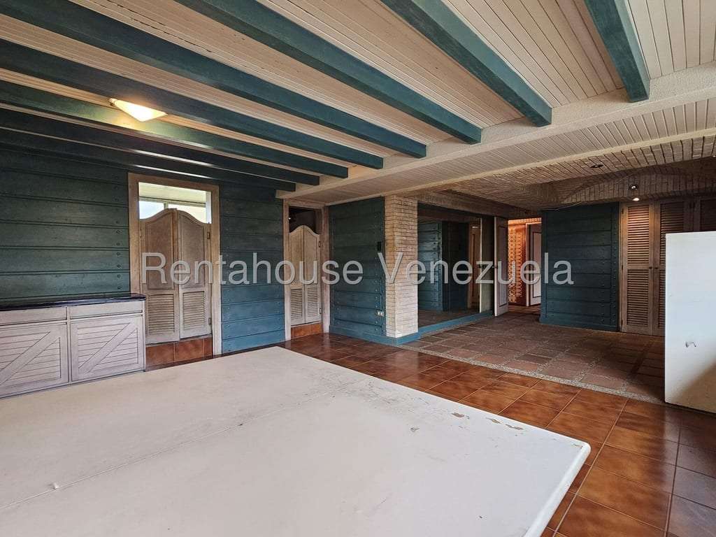 Apartamento en Santa Rosa de Lima, Caracas