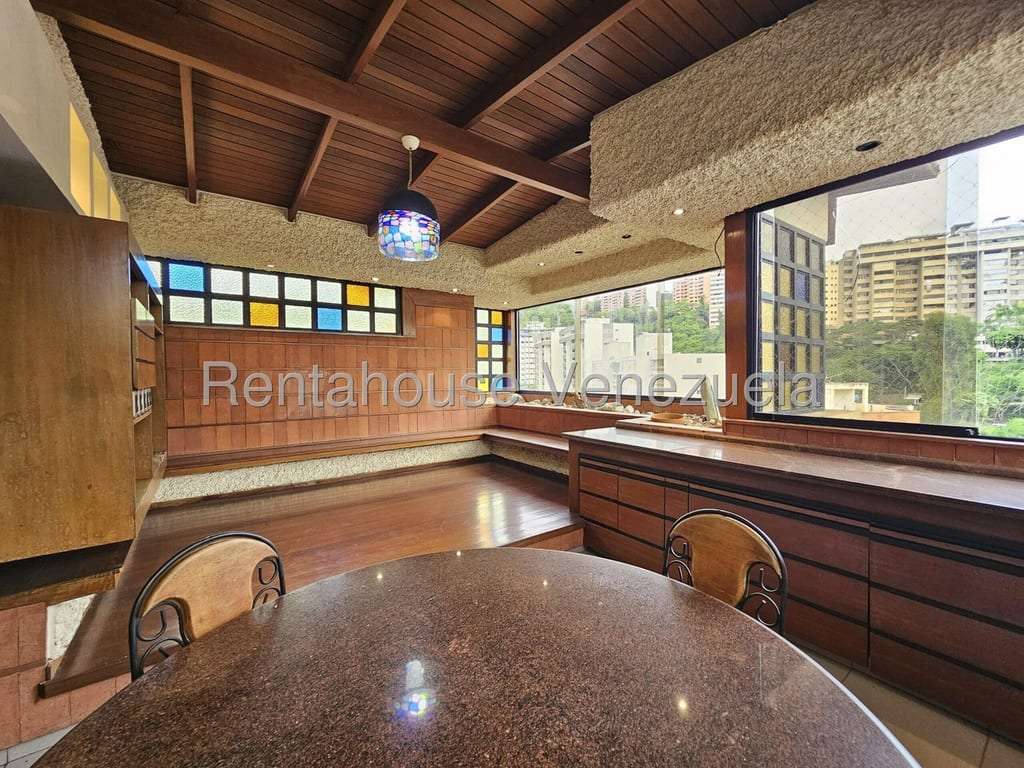 Apartamento en Santa Rosa de Lima, Caracas