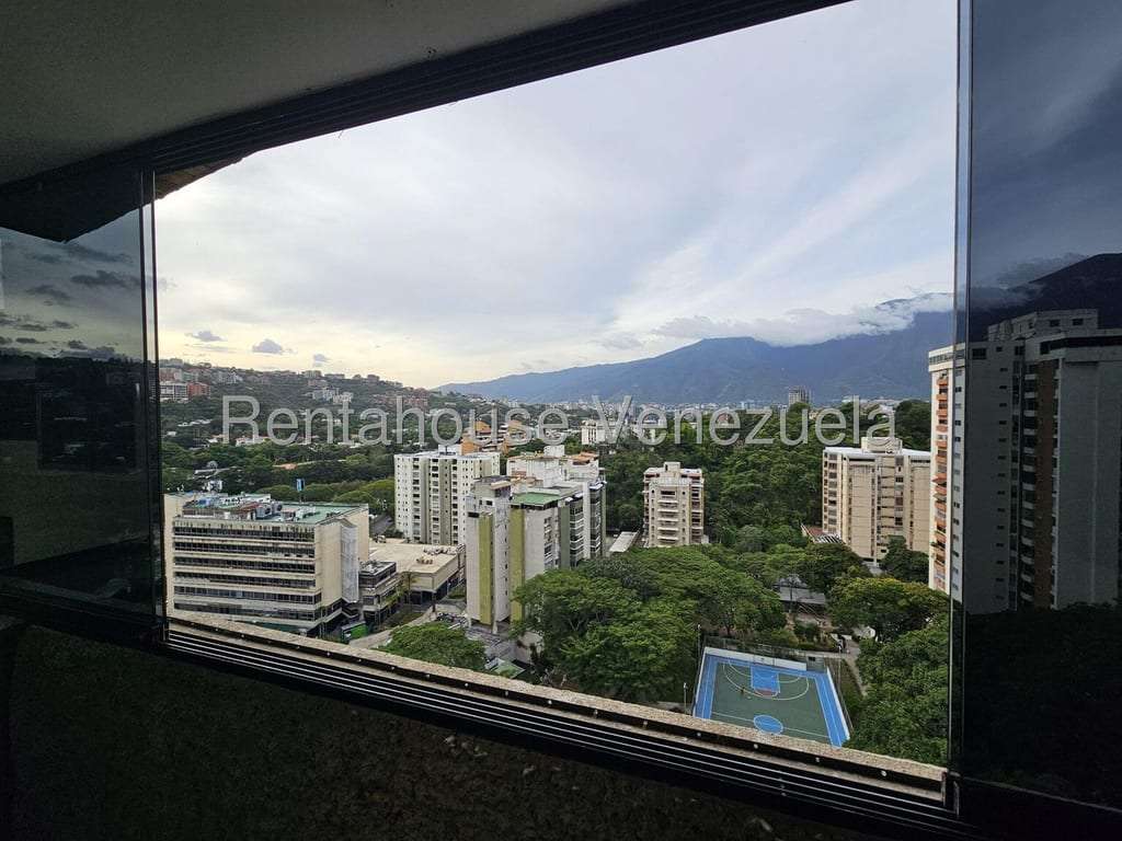 Apartamento en Santa Rosa de Lima, Caracas