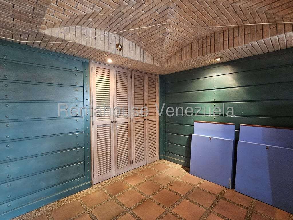 Apartamento en Santa Rosa de Lima, Caracas