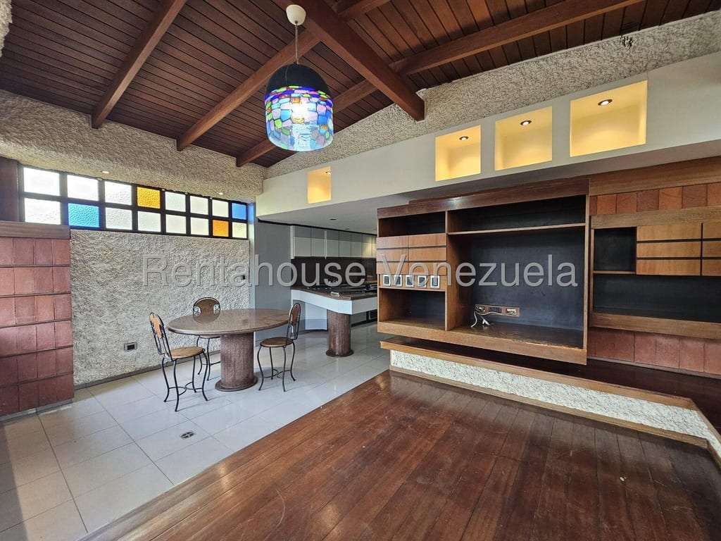 Apartamento en Santa Rosa de Lima, Caracas
