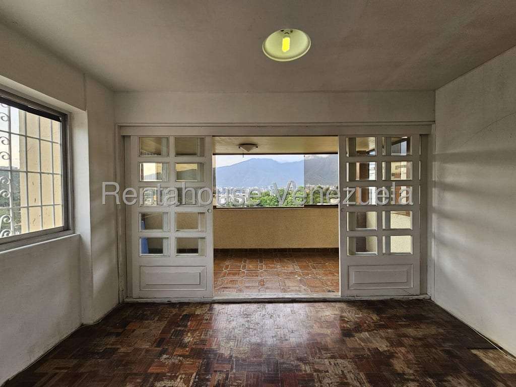 Apartamento en Santa Rosa de Lima, Caracas