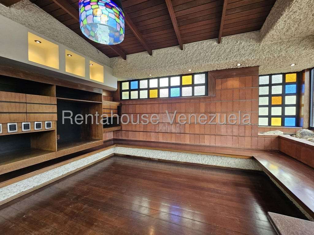 Apartamento en Santa Rosa de Lima, Caracas