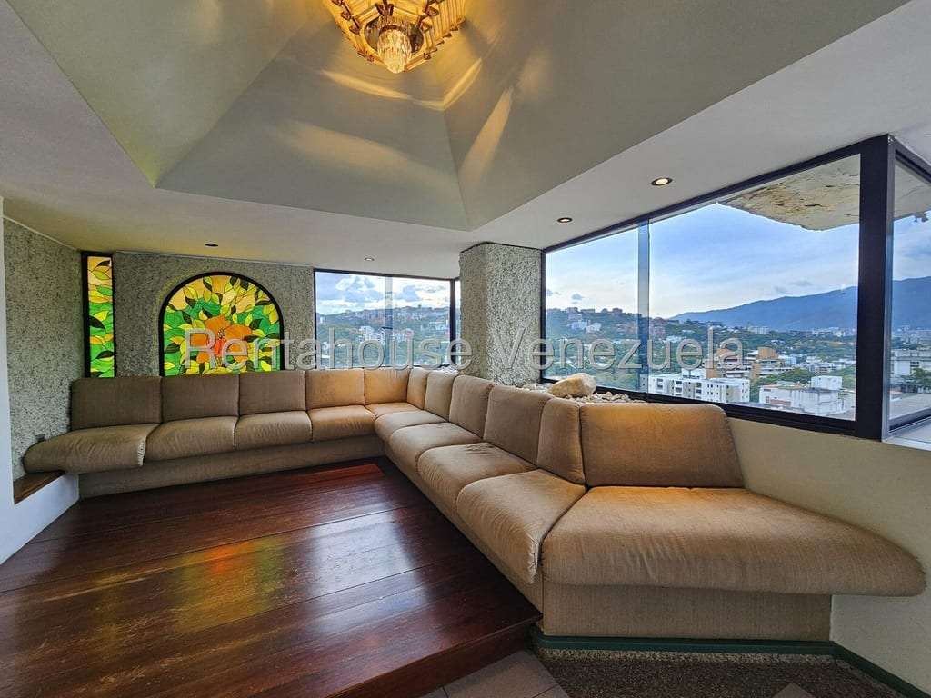 Apartamento en Santa Rosa de Lima, Caracas
