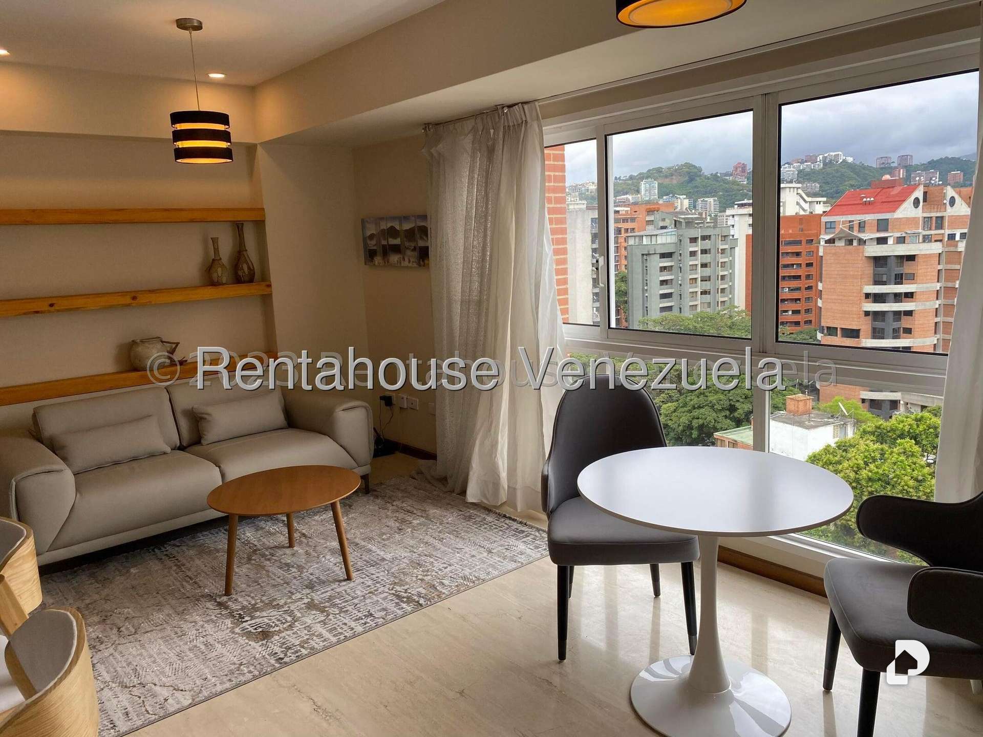 Apartamento en El Rosal, Caracas – 13