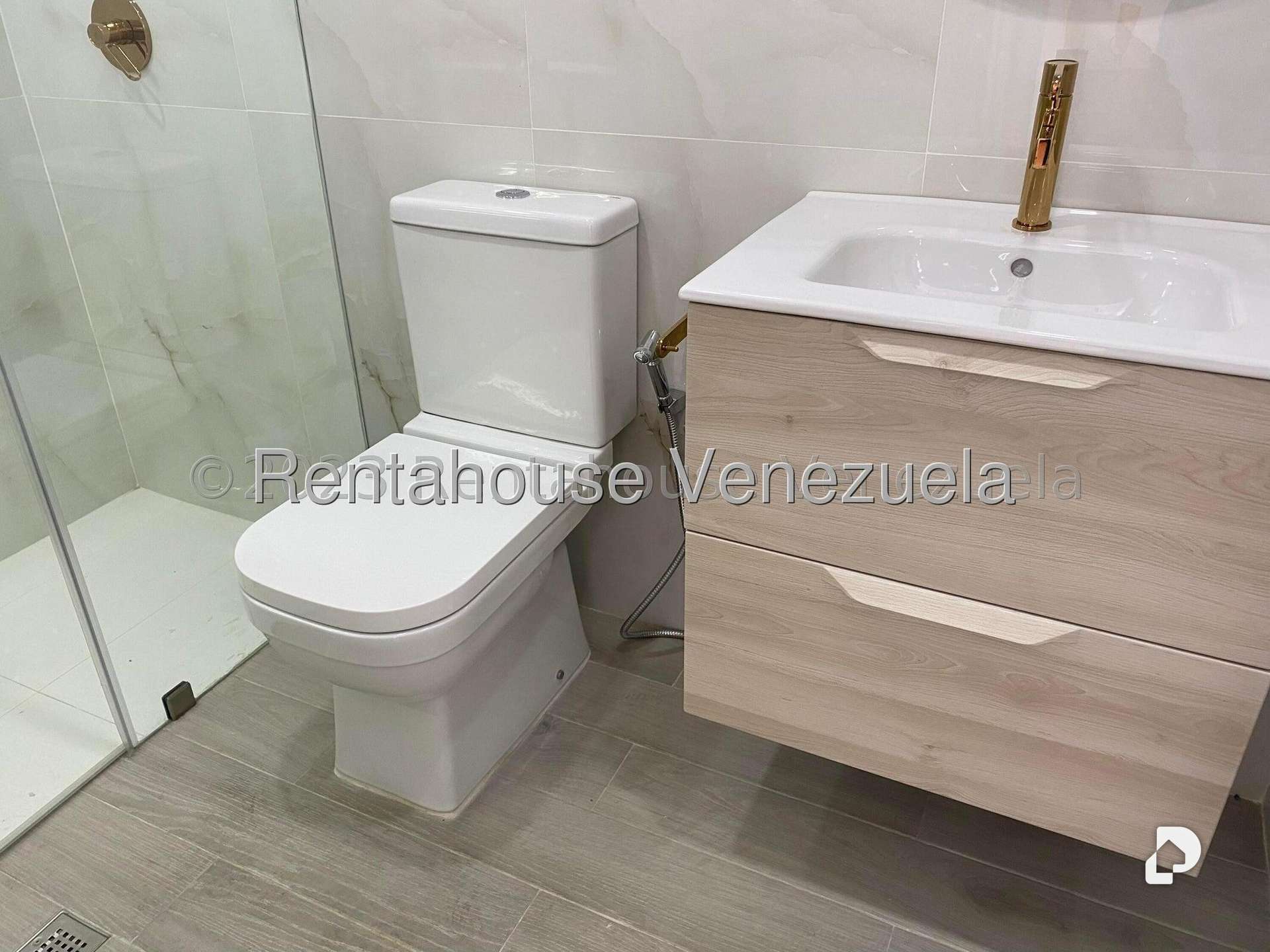 Apartamento en El Rosal, Caracas – 21