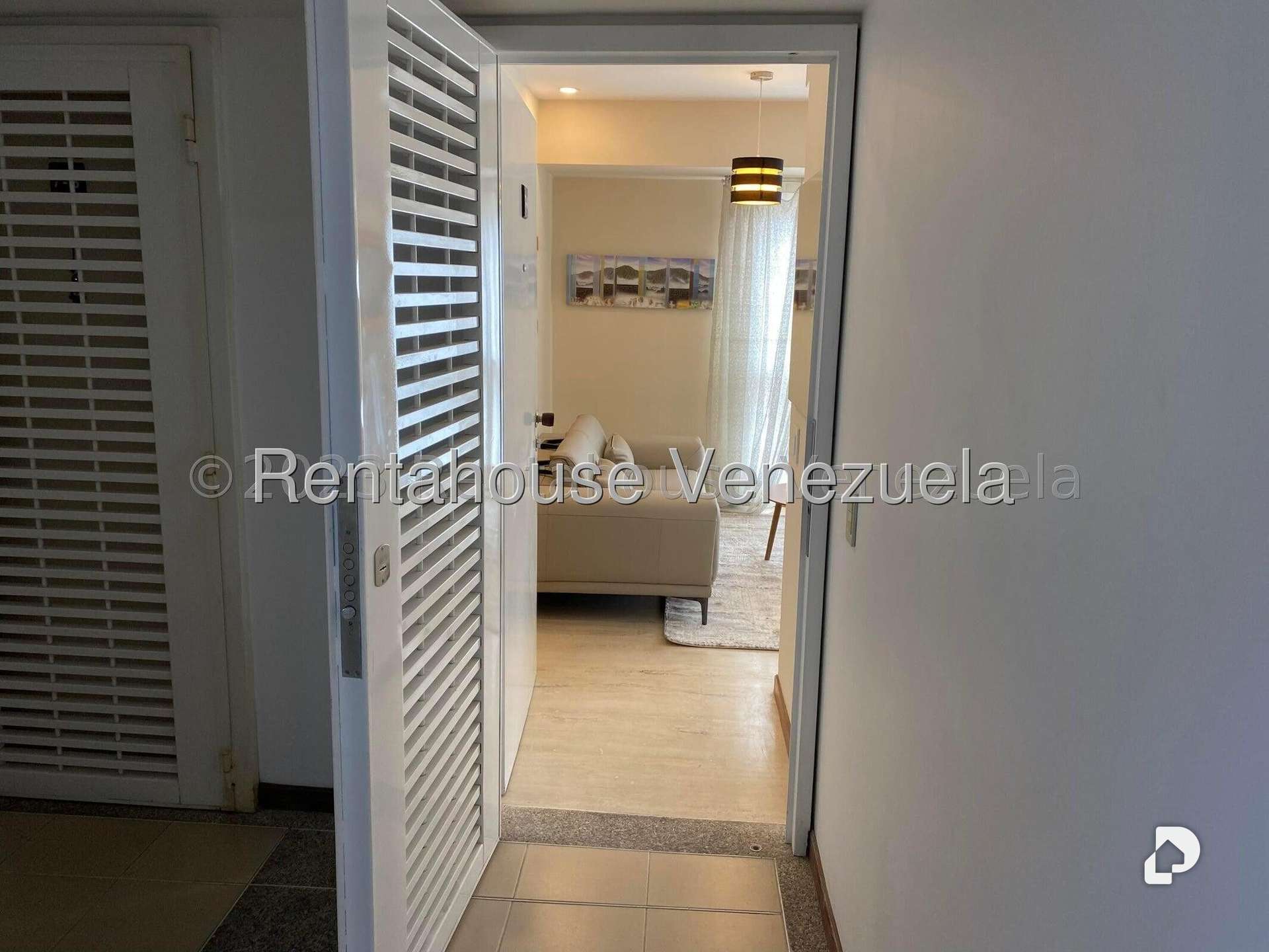Apartamento en El Rosal, Caracas – 6