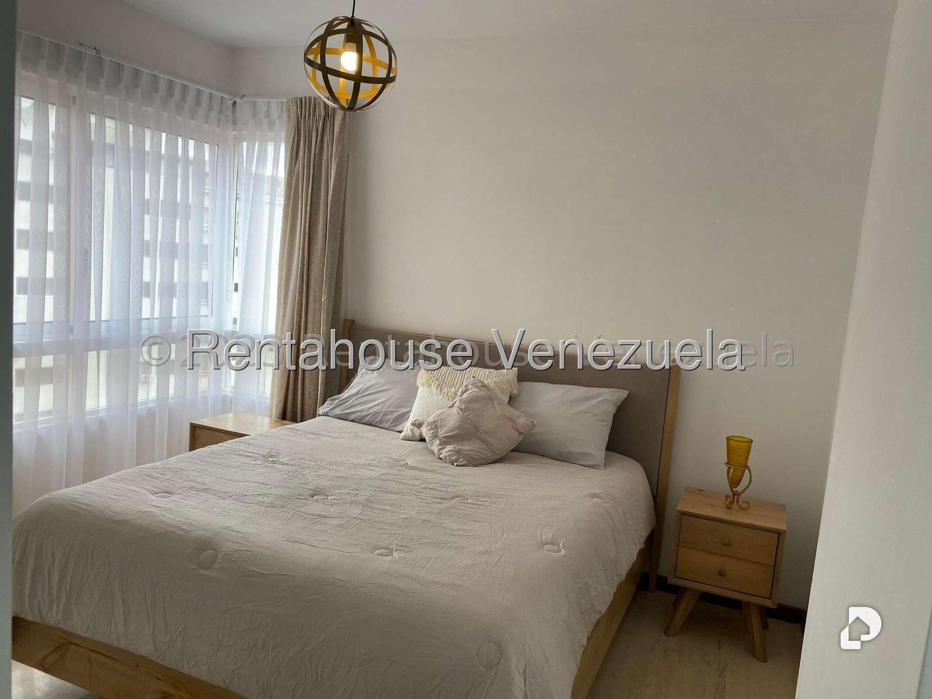 Apartamento en El Rosal, Caracas – 17