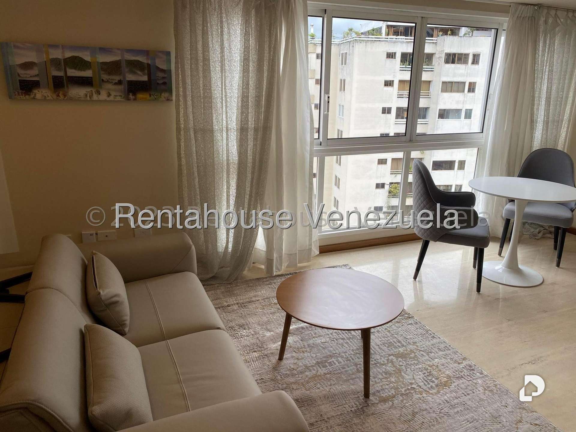 Apartamento en El Rosal, Caracas – 11