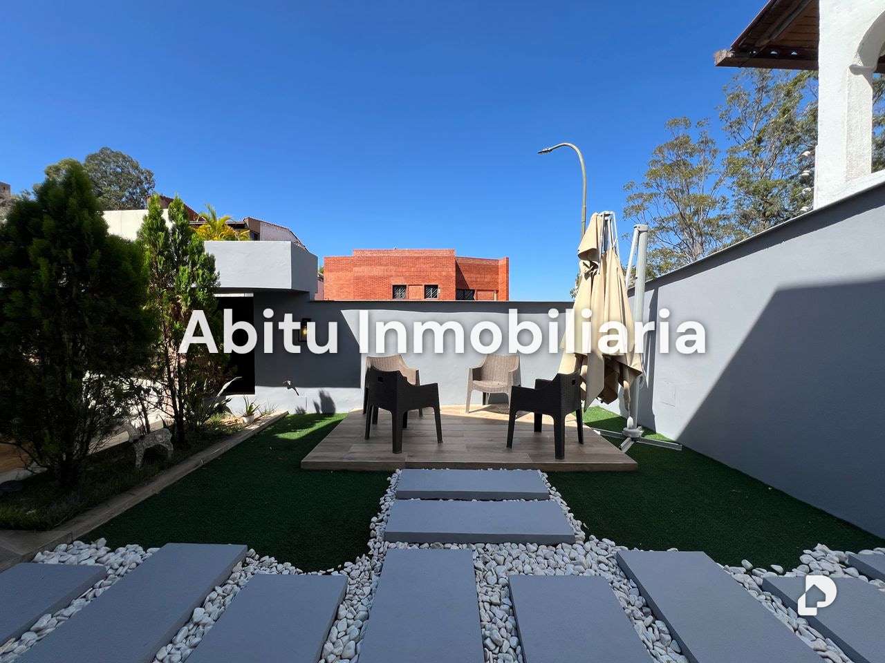 House in Los Naranjos (del Cafetal), Caracas – 8