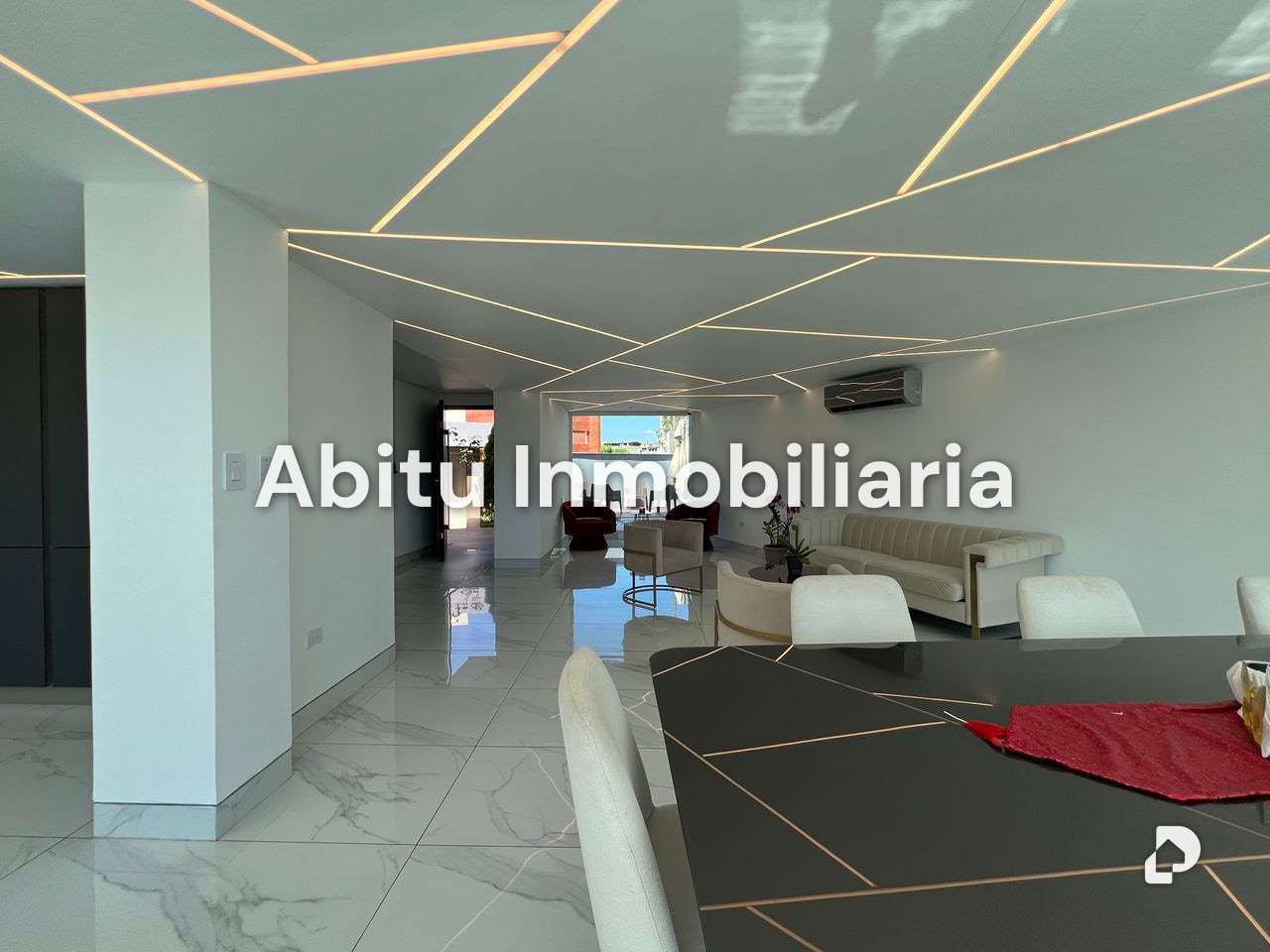 House in Los Naranjos (del Cafetal), Caracas – 15
