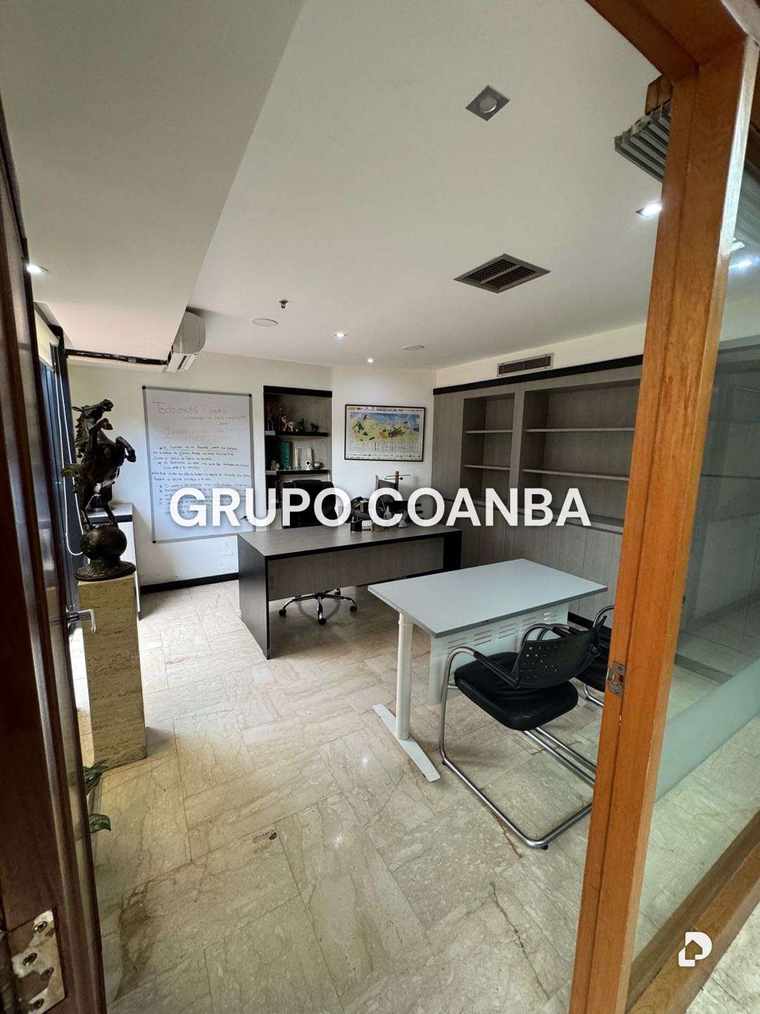 Oficina en Las Mercedes, Caracas – 3