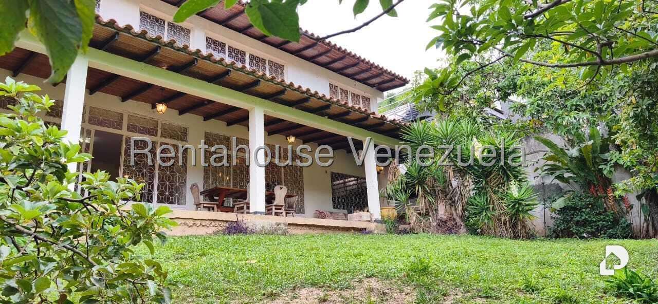 Casa en Prados del Este, Caracas – 29