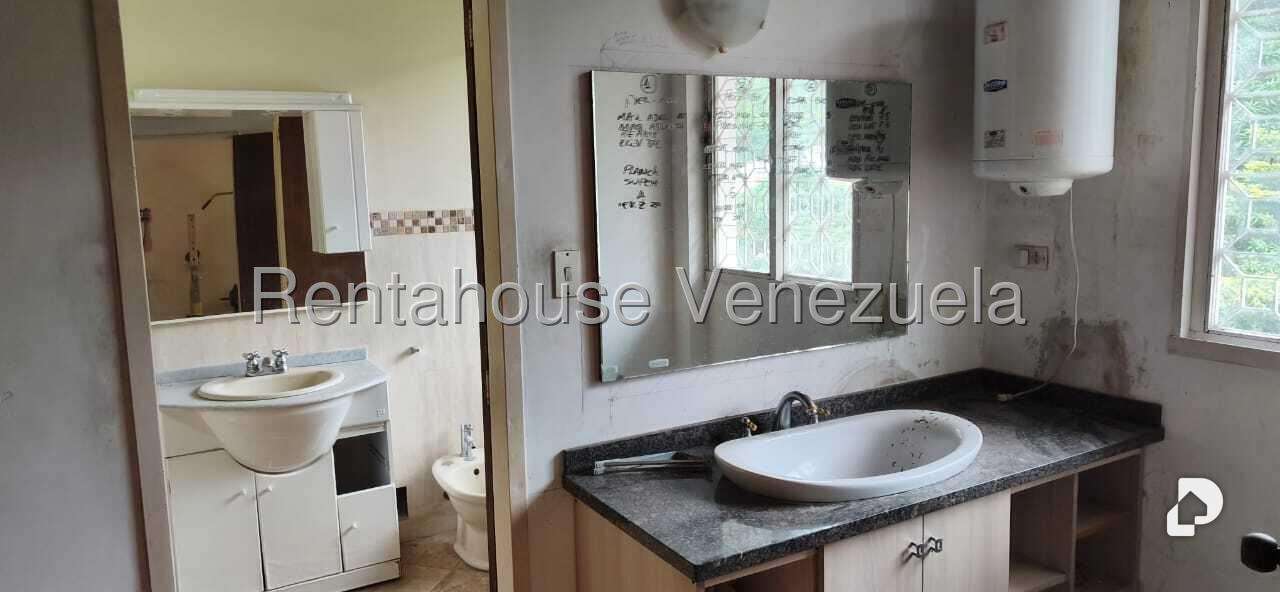 Casa en Prados del Este, Caracas – 15