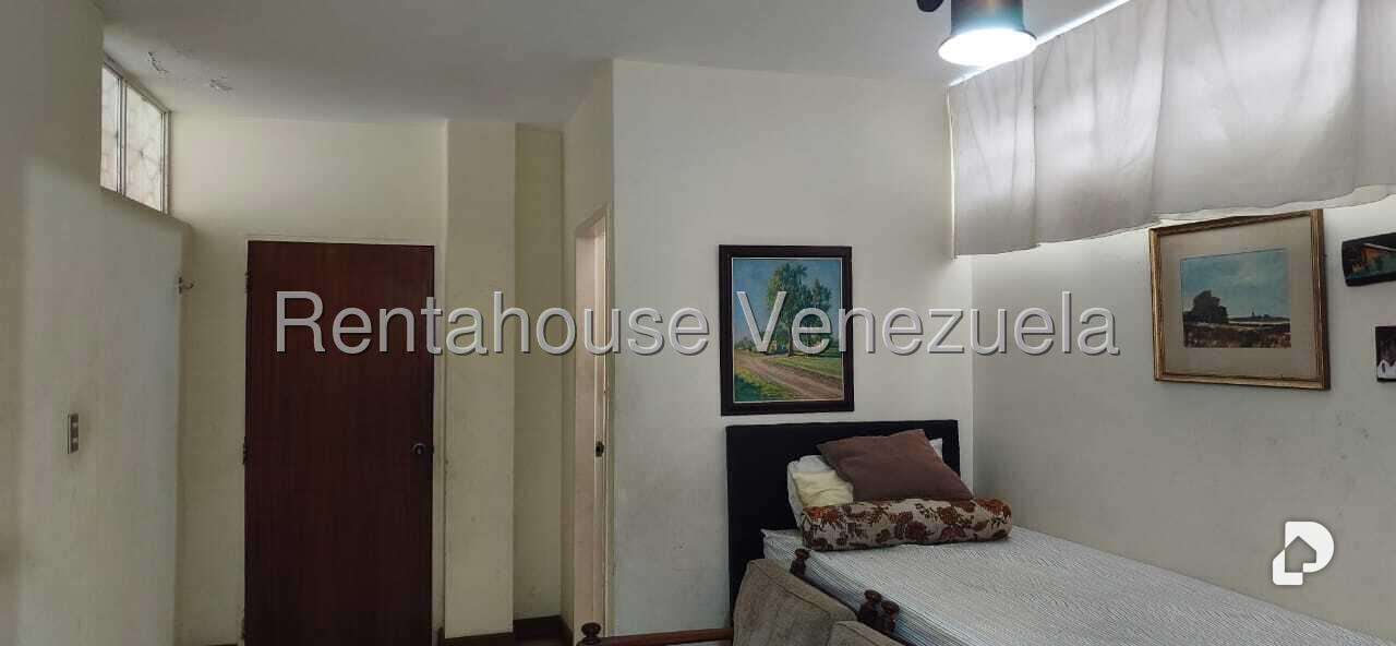 Casa en Prados del Este, Caracas – 21