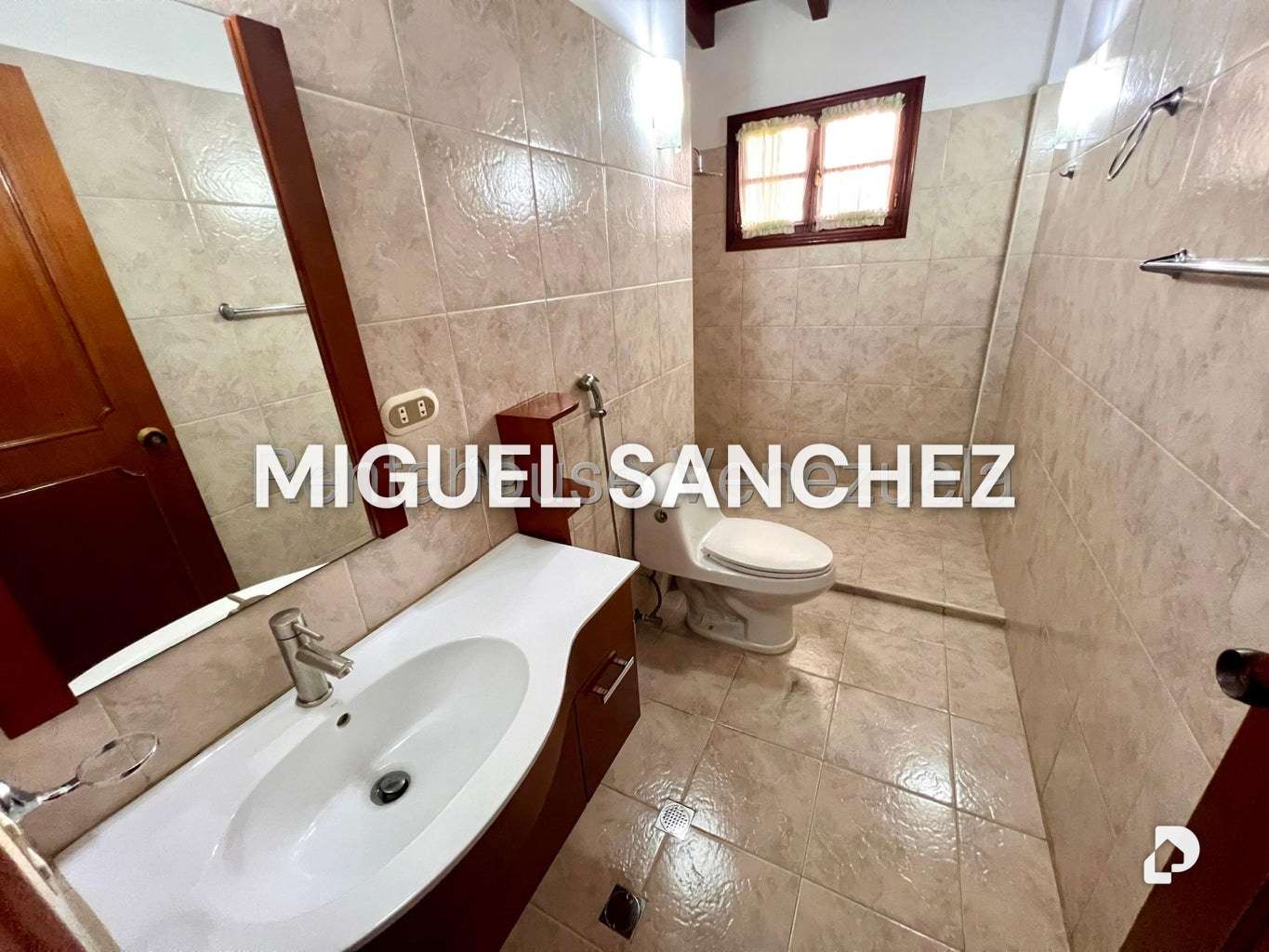Casa en El Pauji, Caracas – 17