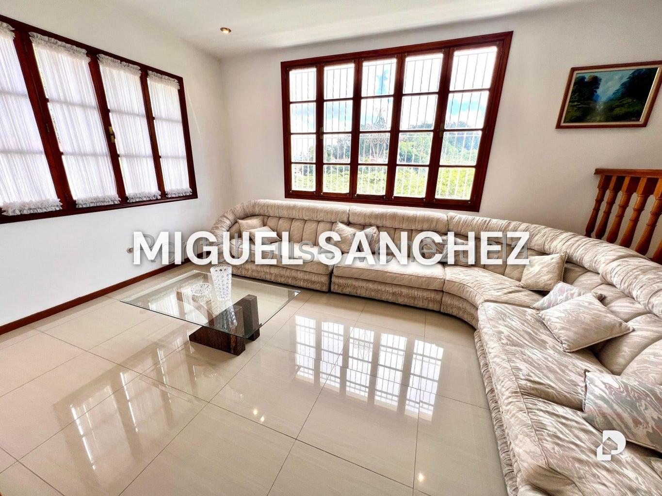 Casa en El Pauji, Caracas – 5