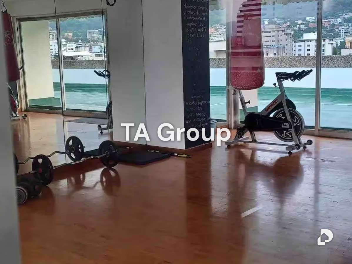 Apartamento en Los Palos Grandes, Caracas – 15