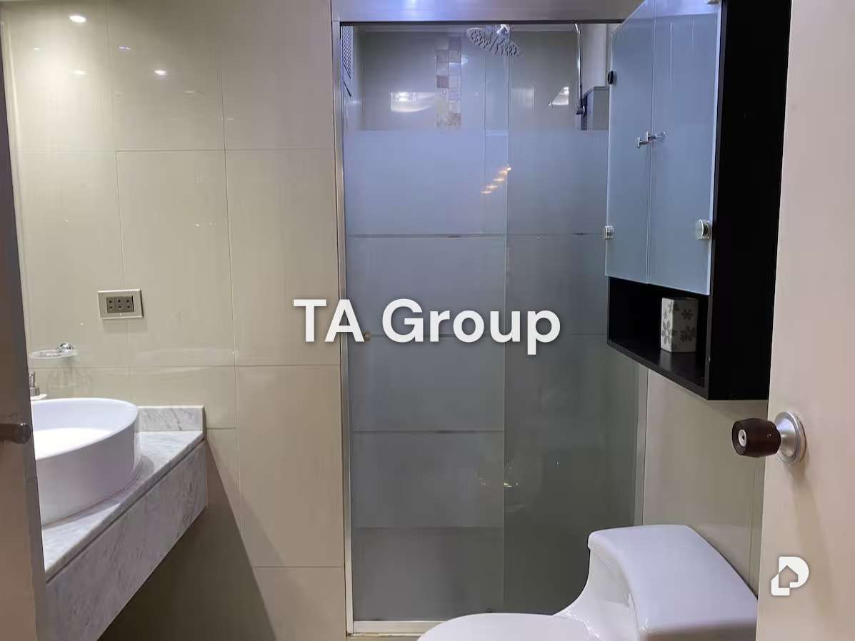 Apartamento en Los Palos Grandes, Caracas – 11