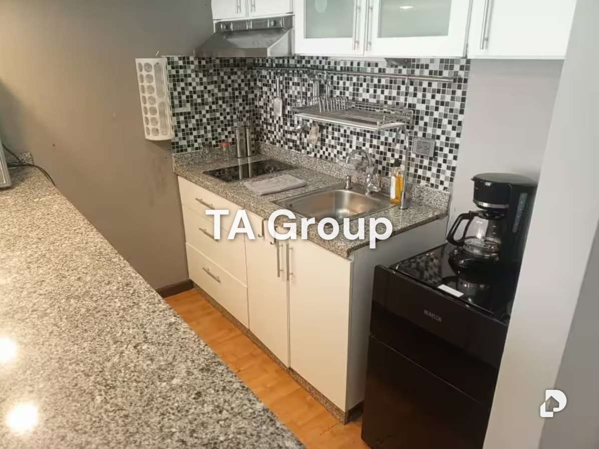 Apartamento en Los Palos Grandes, Caracas – 6