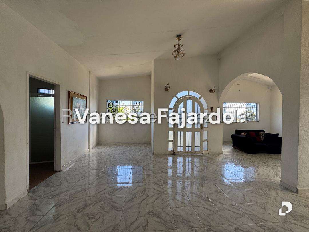 Casa en El Limon, San Antonio de Los Altos – 2