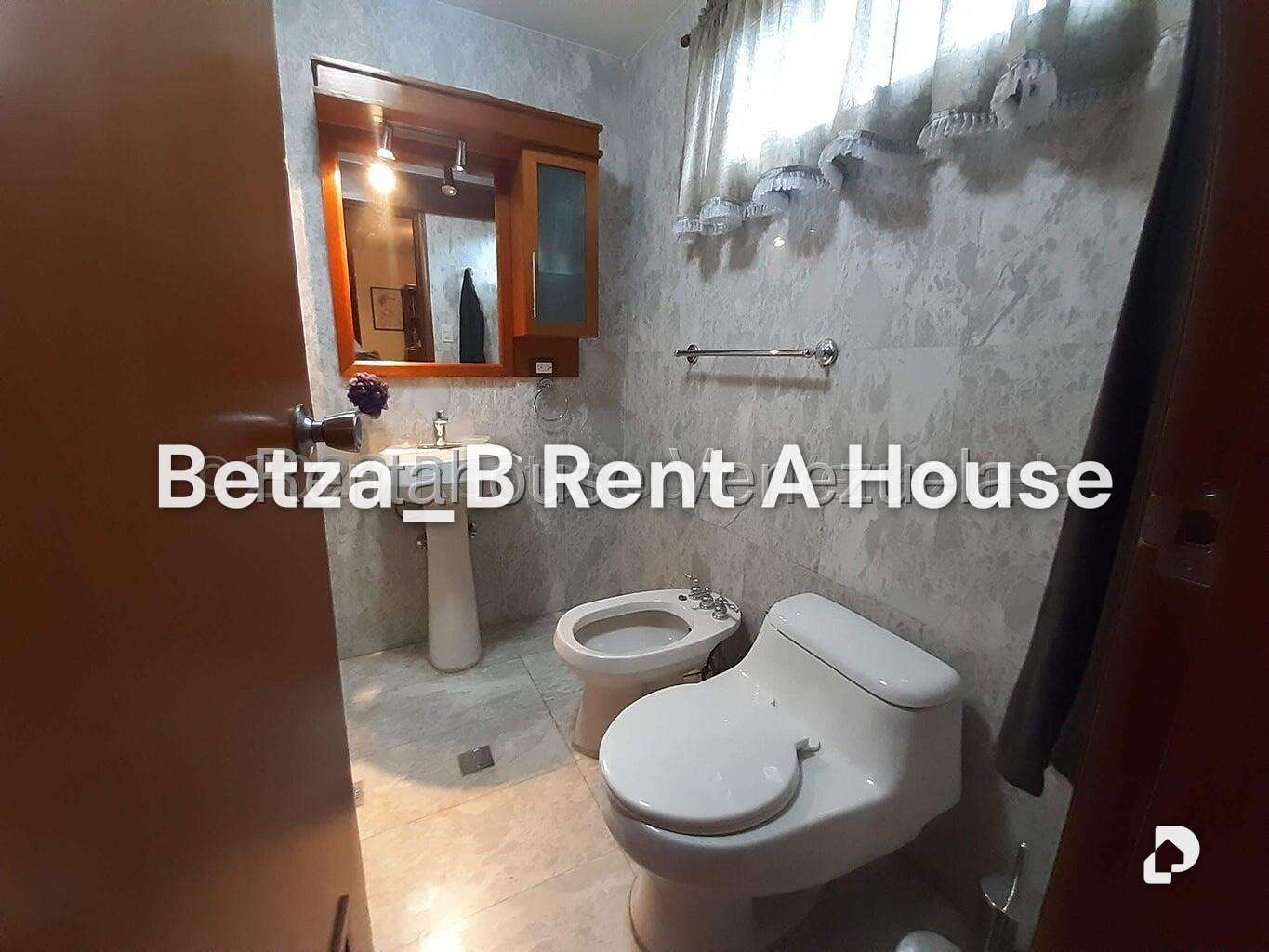 Apartamento en Colinas de La California, Caracas – 12