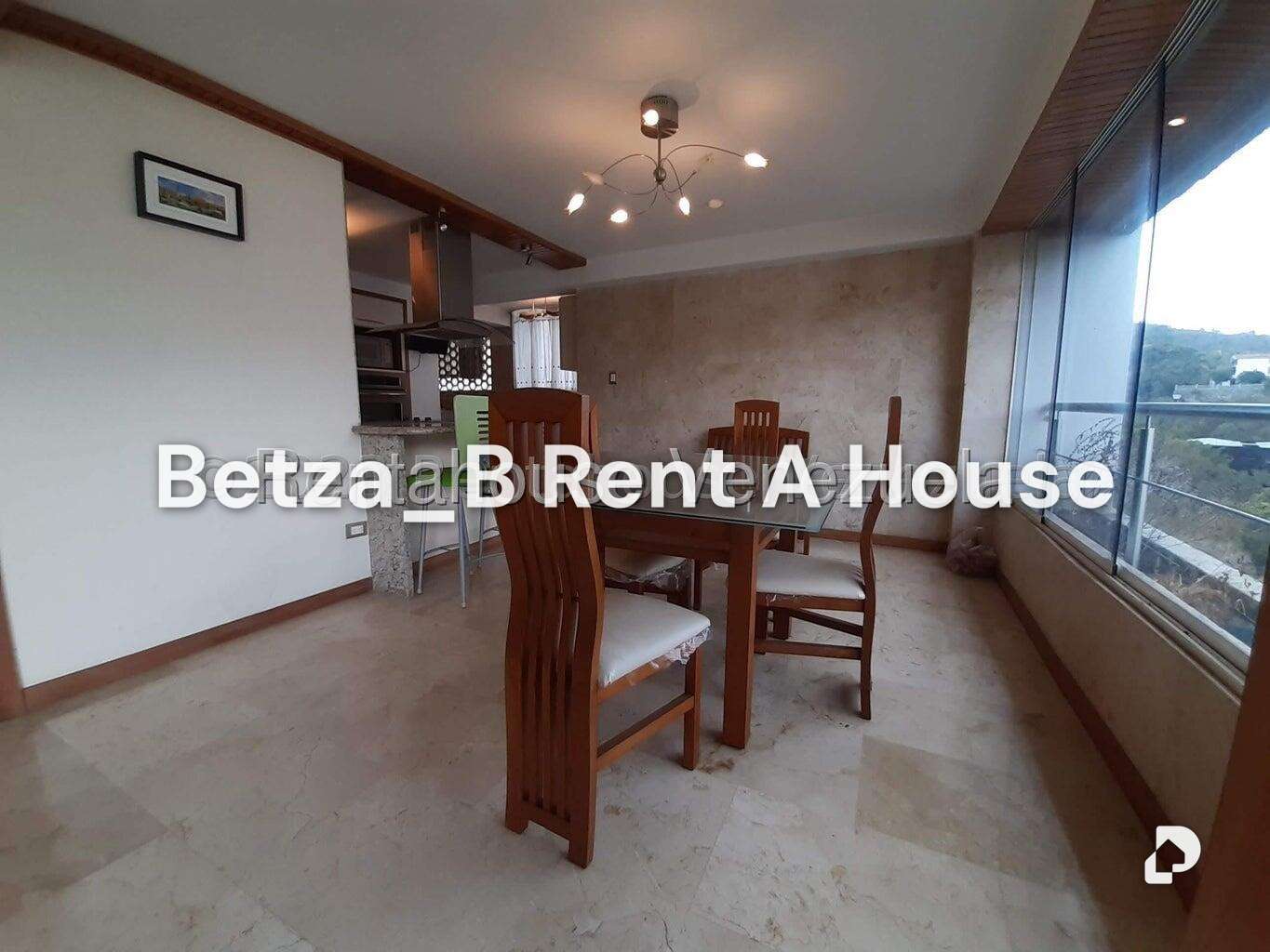 Apartamento en Colinas de La California, Caracas – 2