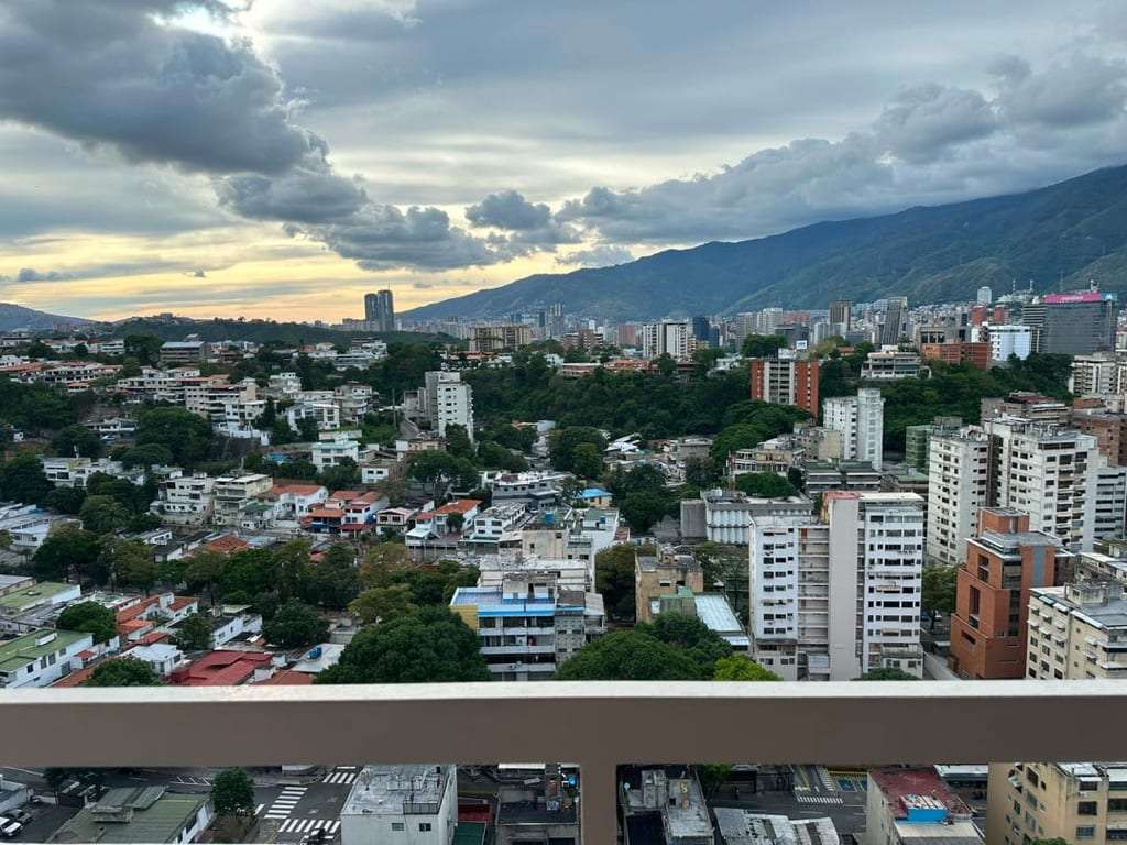 Apartamento en Colinas de Bello Monte, Caracas - 1