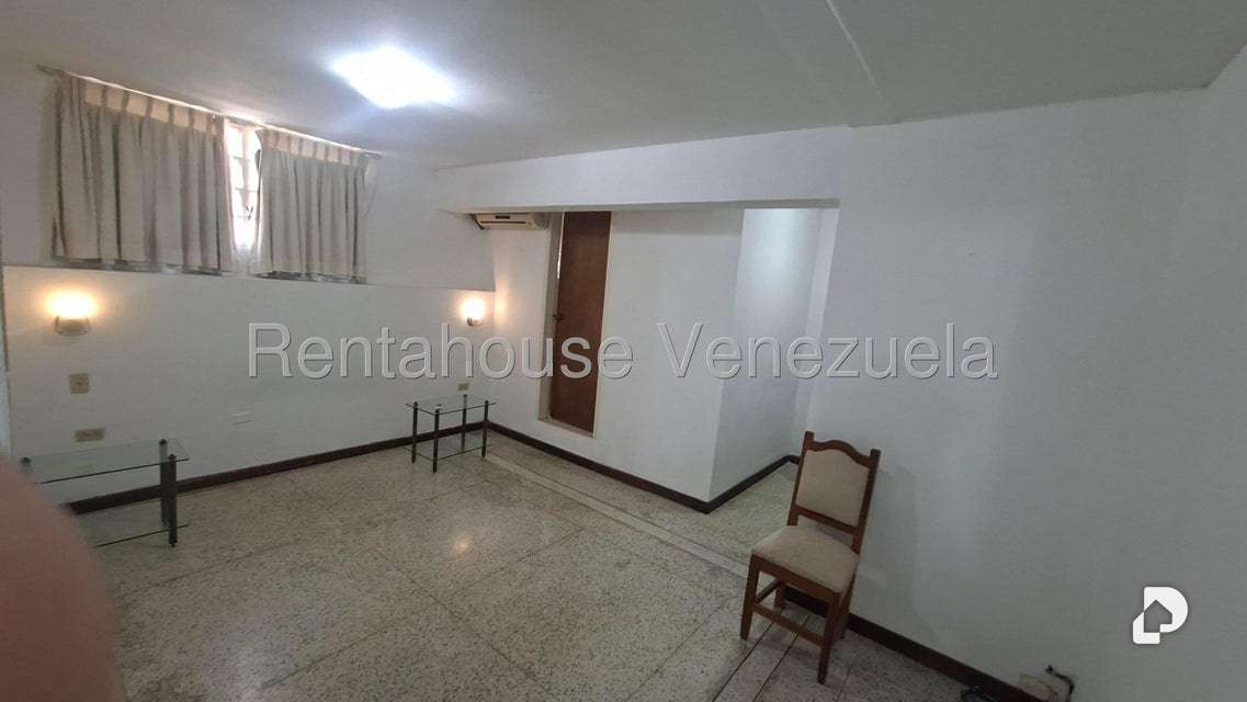 Anexo en Lomas del Club Hípico, Caracas – 8
