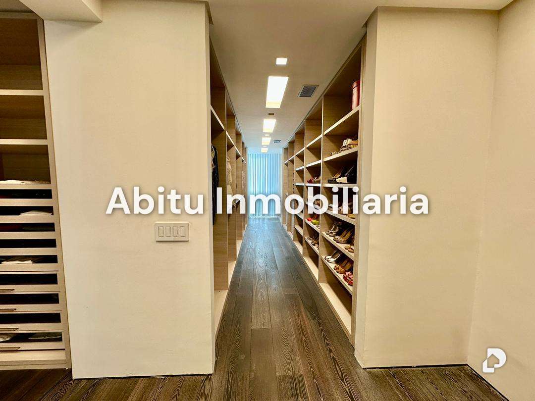 Apartamento en Campo Alegre, Caracas – 24